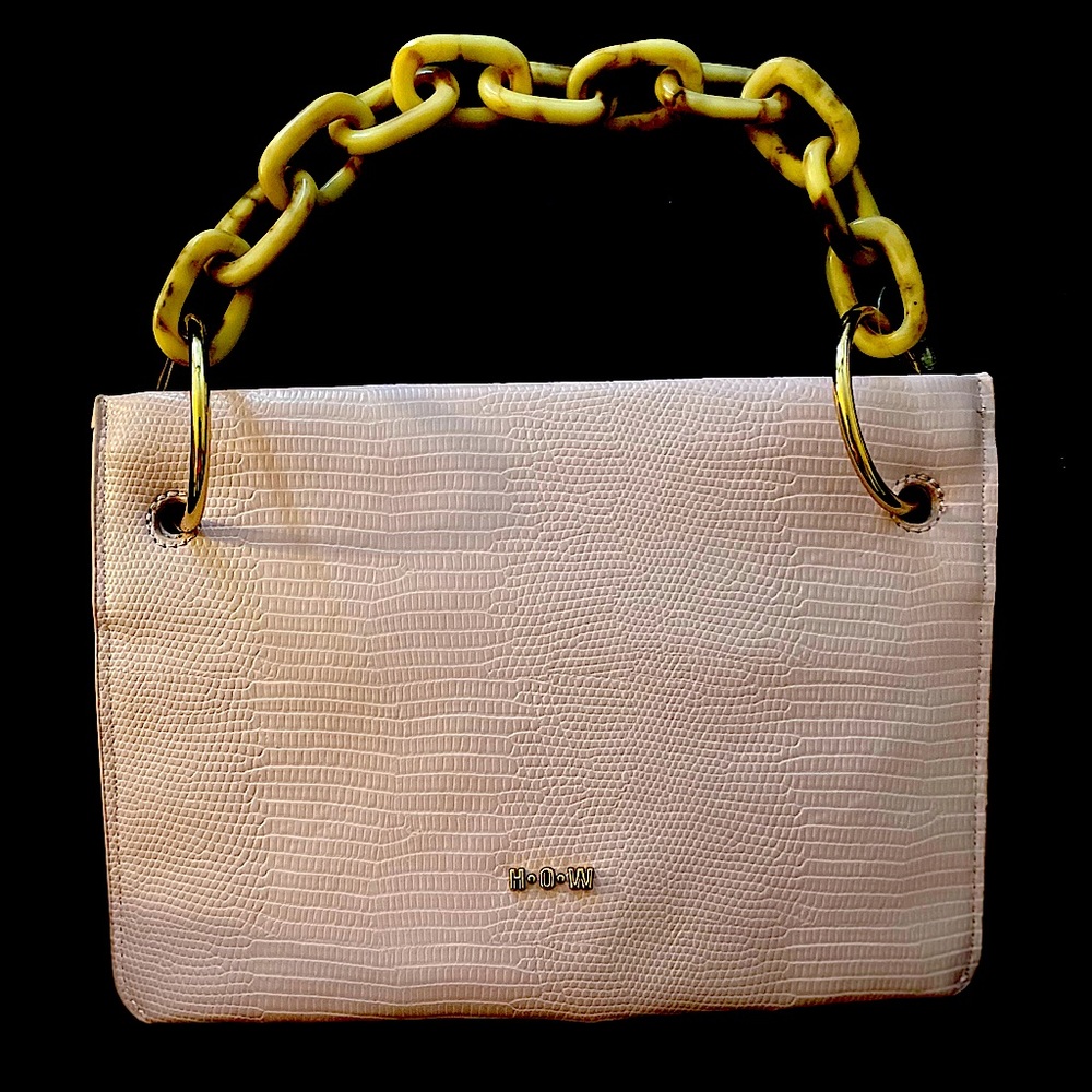 House of Want “Chill” clutch in Lavender